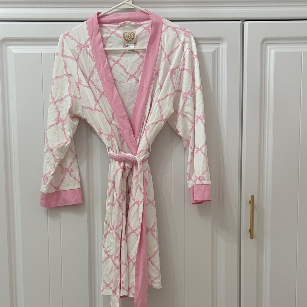 The Beaufort Bonnet Company Pink and White Patterned Robe